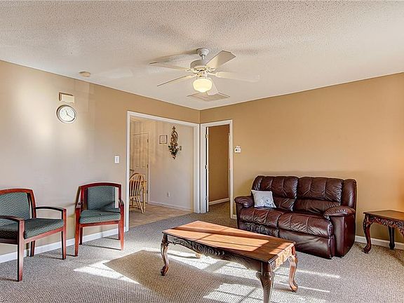 4th image of 2119 Fairbrother St