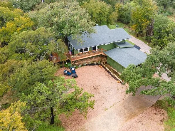 636 Dogwood Lane, Cottonwood Shores, TX 78657