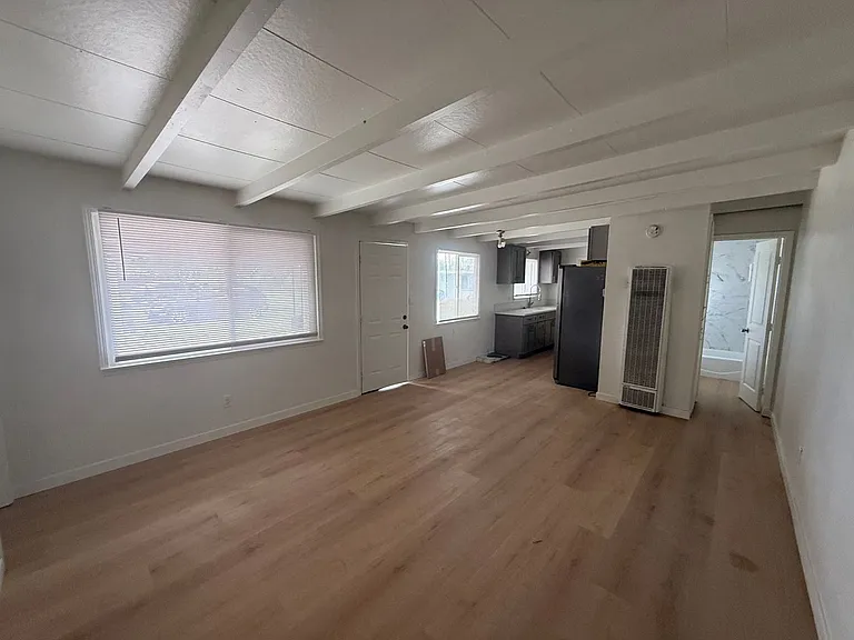 40360 Mayberry #260-269 — Photo 3