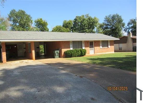 1st image of 121 Wortham Dr