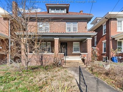 2014 Quarrier St, Charleston, WV, 25311