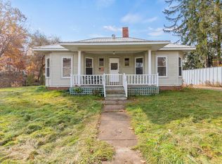 9 Maple St, Limerick, ME 04048