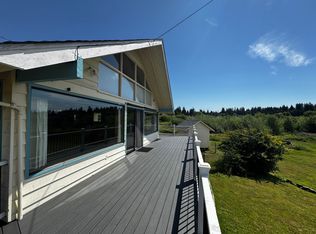 5181 NE Cedar Ln, Hansville, WA 98340