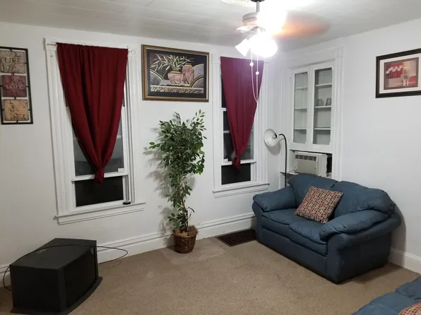 3276 Dawson St APT 1, Pittsburgh, PA 15213