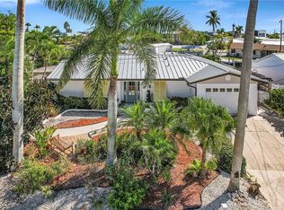 11860 Island Ave, Matlacha, FL 33993