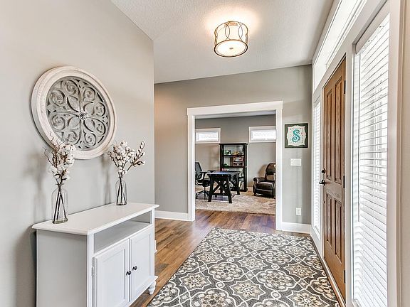 3rd image of 2731 Weston Dr