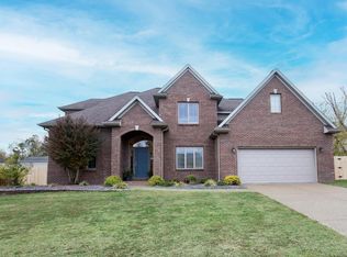 2533 Maplecrest Ct, Newburgh, IN 47630