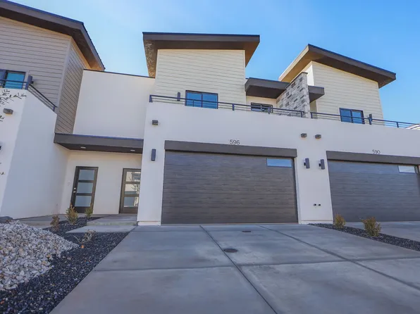 596 E Elmbrook Dr, Washington, UT 84780