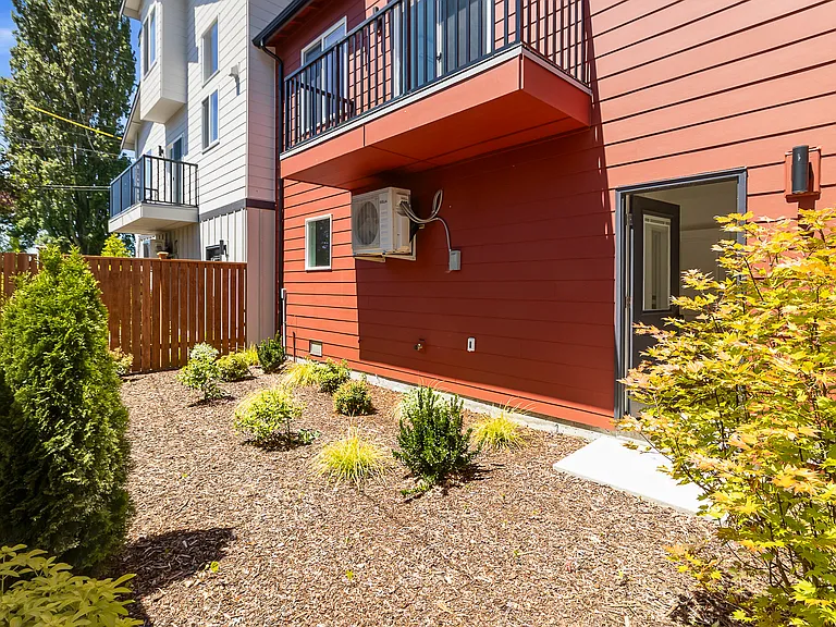 27523 102nd Ave NW #B — Photo 31
