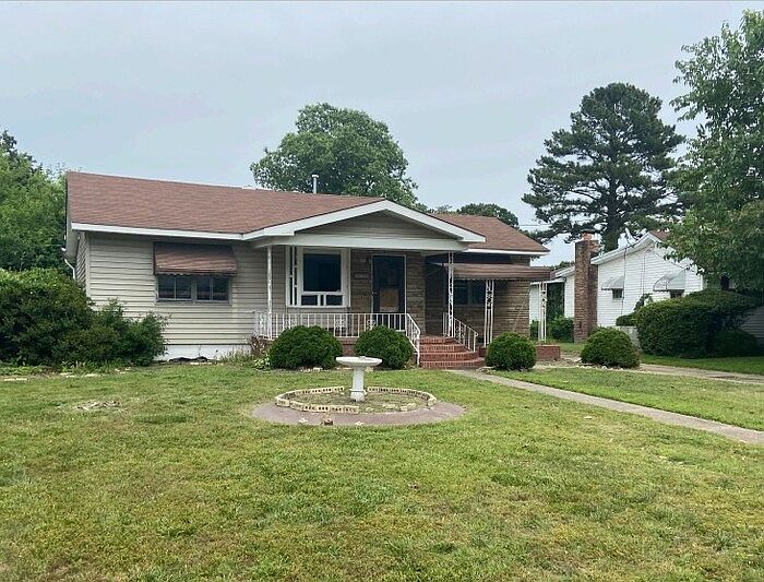 1st image of 507 Tazewell St