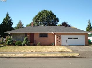 10603 NE Oregon St, Portland, OR 97220