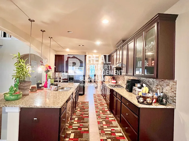 18607 Pelham Grove Ln — Photo 5
