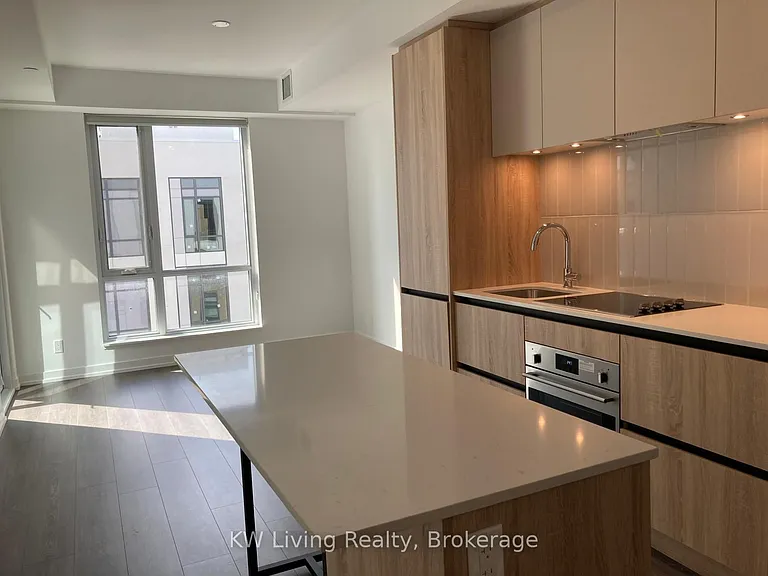 8 Beverley Glen Blvd #611 — Photo 33