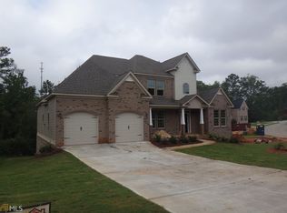 125 Elenor Dr, Fayetteville, GA 30215
