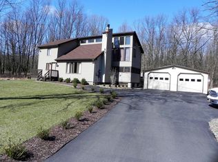 118 Cimarron Dr, Effort, PA 18330