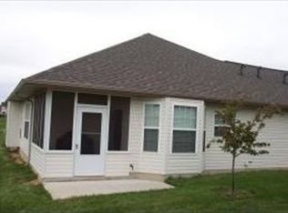 575 Blossom Trl, Mount Joy, PA 17552