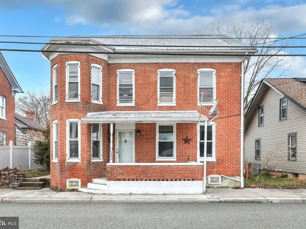 202 Harrisburg St, East Berlin, PA 17316