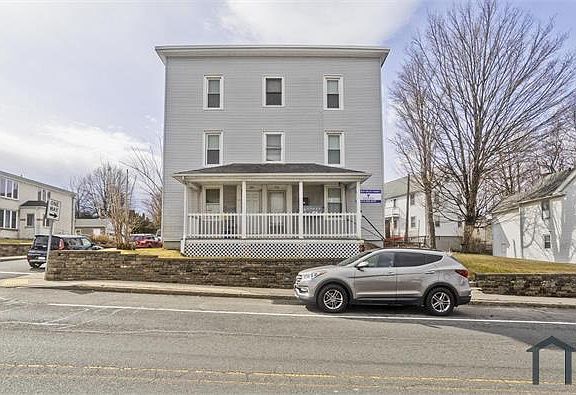 2nd image of 320 Front St Unit 2