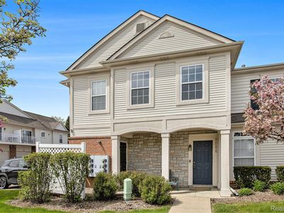 7200 Addington Dr, Walled Lake, MI, 48390