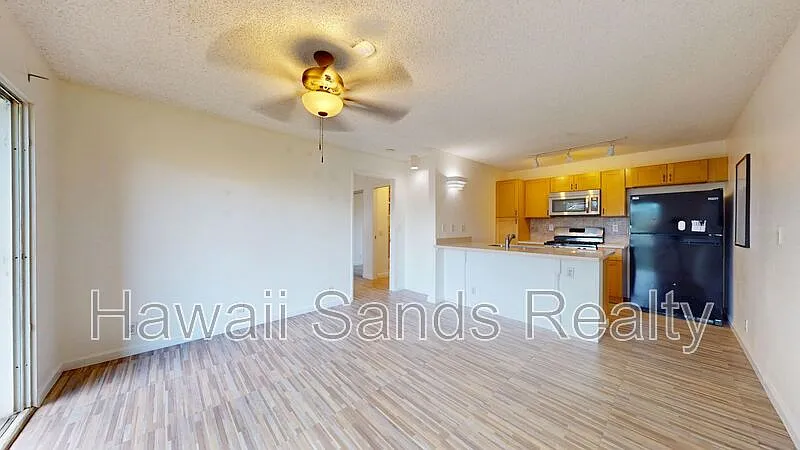 1 bed, 1.0 bath, 527 sqft, $2,975 — Photo 1