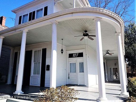 2nd image of 107 Arlington Ave
