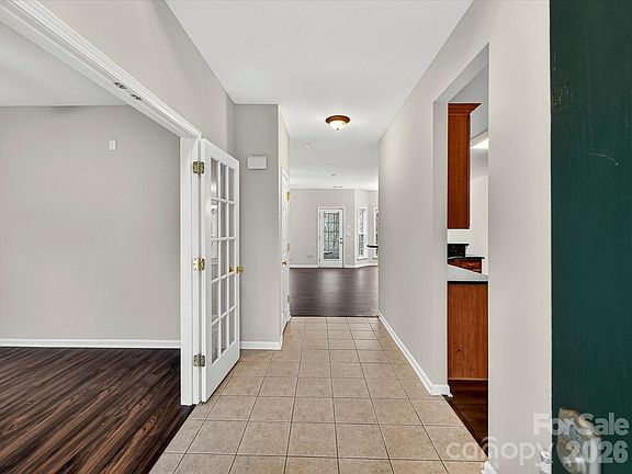 2nd image of 119 Tilton Dr