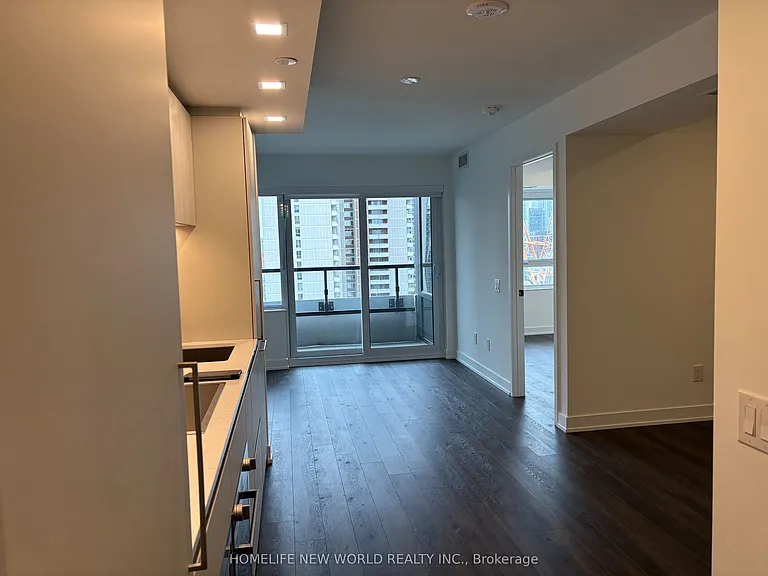 609 Sherbourne St #1311 — Photo 7