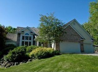 19211 Collins Rd, Marengo, IL 60152