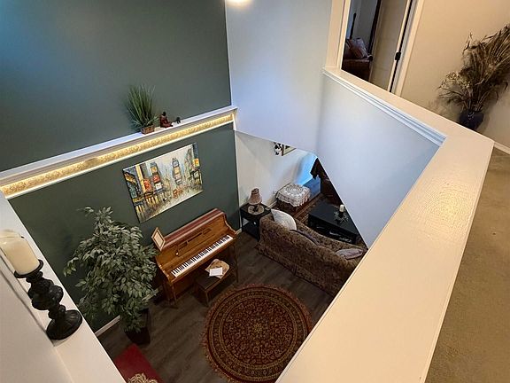 5th image of 449 Irons Park Dr
