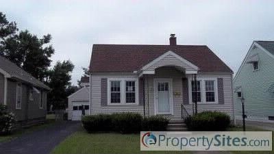 1st image of 546 Linn St