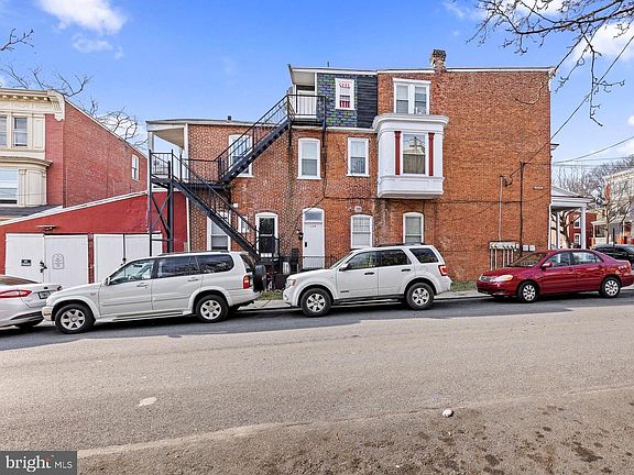 4th image of 620 E End Ave