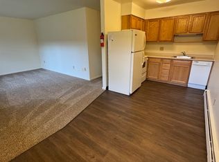 682 Riverview Dr, Columbus, OH 43202