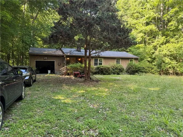 2805 Island Rd, Gloucester, VA 23061