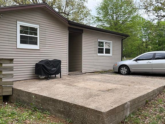3rd image of 3411 Uhls Rd