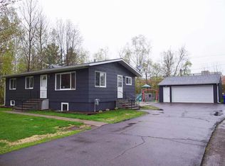 907 Woodland Dr, Moose Lake, MN 55767