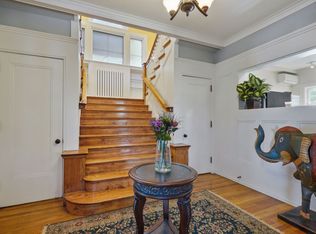 431 Clifton Pl #1, Minneapolis, MN 55403