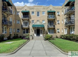 210 E State St APT 14, Savannah, GA 31401