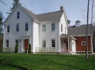 17 Squier Ln, Kennebunkport, ME 04046