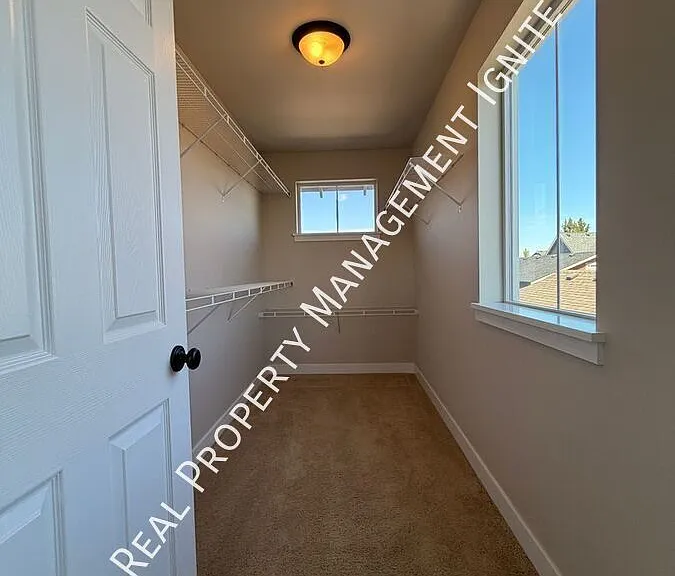 2713 NE Black Oak Pl — Photo 15