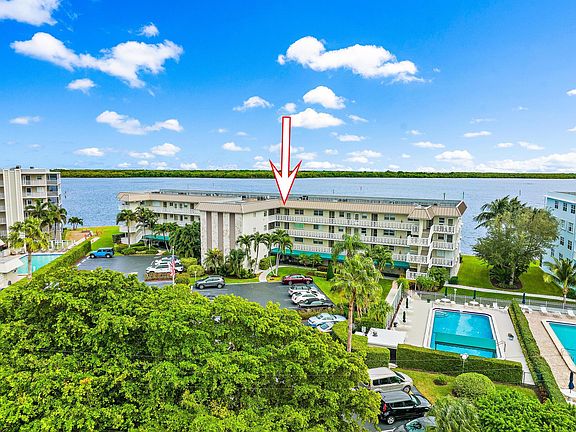 2nd image of 52 Yacht Club Drive #404