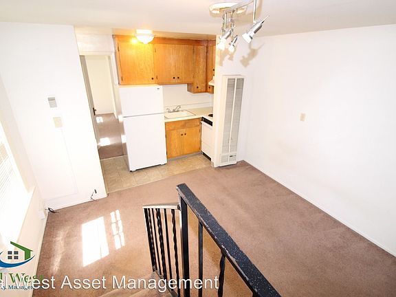 2nd image of 1376 Sierra Ave APT 5