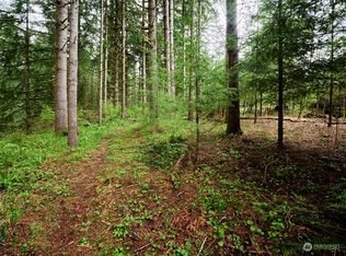 471 Five Peaks Dr, Kalama, WA 98625