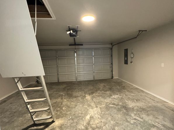312 Mary Lynn Dr #1B