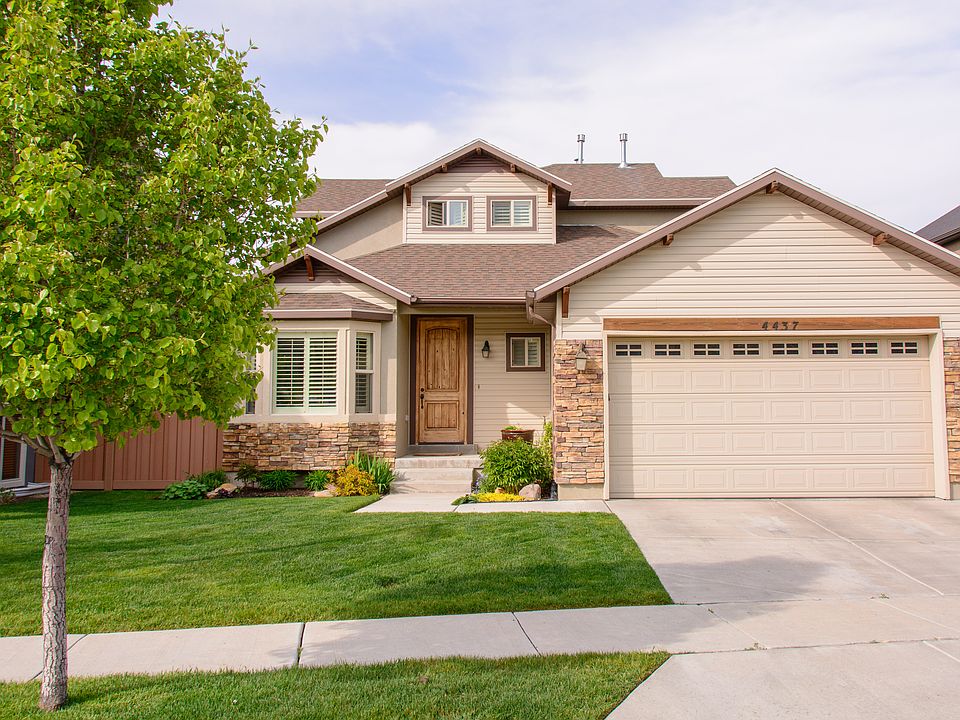 1st image of 4437 N Foxtrail Dr