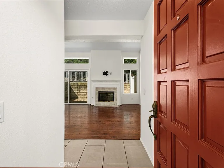 5847 E Rocking Horse Way — Photo 6