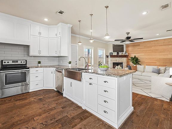 5th image of 109 Springleaf Ln