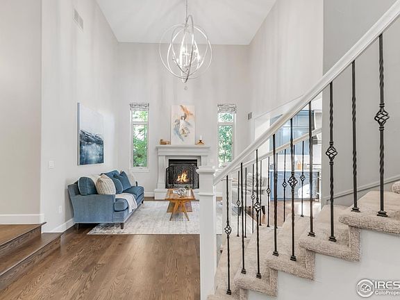 3rd image of 609 Corona Ct