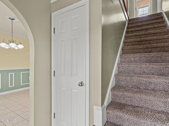 3rd image of 110 Marvin Glen Court