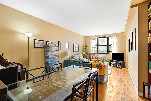 Rented by Compass | media 3