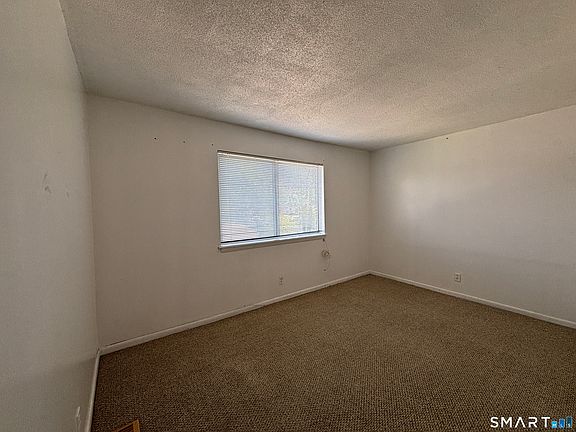 2nd image of 276 East Ave